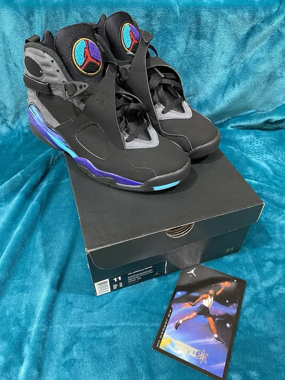 Size 11 - Jordan 8 Retro Aqua 2015